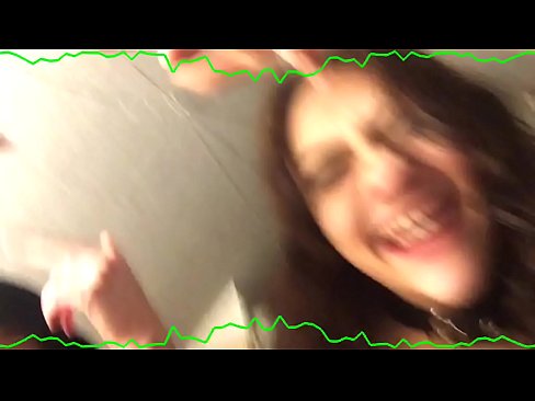 ❤️ Dve sexy brunetky emocionálne nohavičky zostávajú bastardy nepredvídateľná mrcha ☑ Porno na nás ️❤