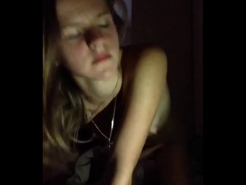 ❤️ Dievča masturbuje a vyvrcholí ☑ Porno na nás ️❤