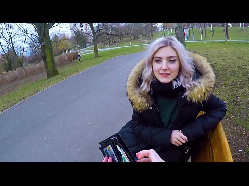 ❤️ Prehltne cudzincovo horúce semeno za peniaze - fajčenie v parku Eva Elfie ☑ Porno na nás ️❤
